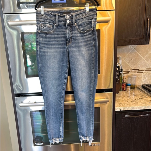 Kirkland Signature‎ Blue Skinny Jeans with Faded Wash - Picture 1 of 9